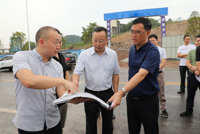 達(dá)州市委副書記、市長郭亨孝深入中國供銷西南冷鏈物流達(dá)州基地調(diào)研